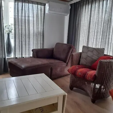 Natuurhuisje Bedstee オーイステルウェイク